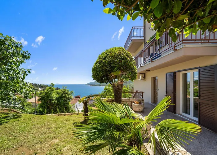 Zulijani Helis B4 Apartman Rabac
